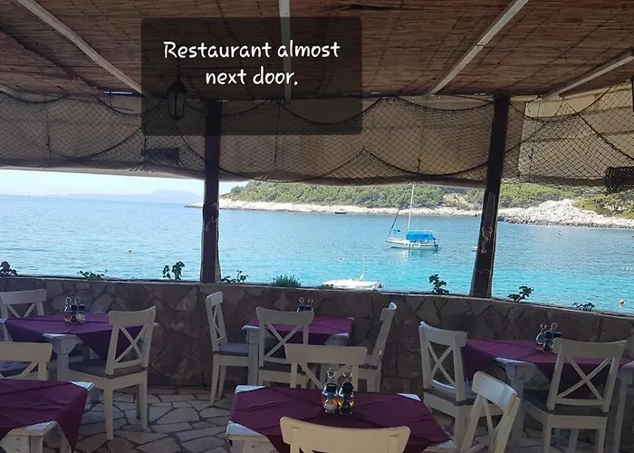 Regina 아파트 흐바르